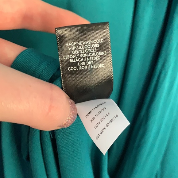 Torrid Aqua Cold Shoulder Handkerchief Dress in Size 00 - Picture 5 of 6